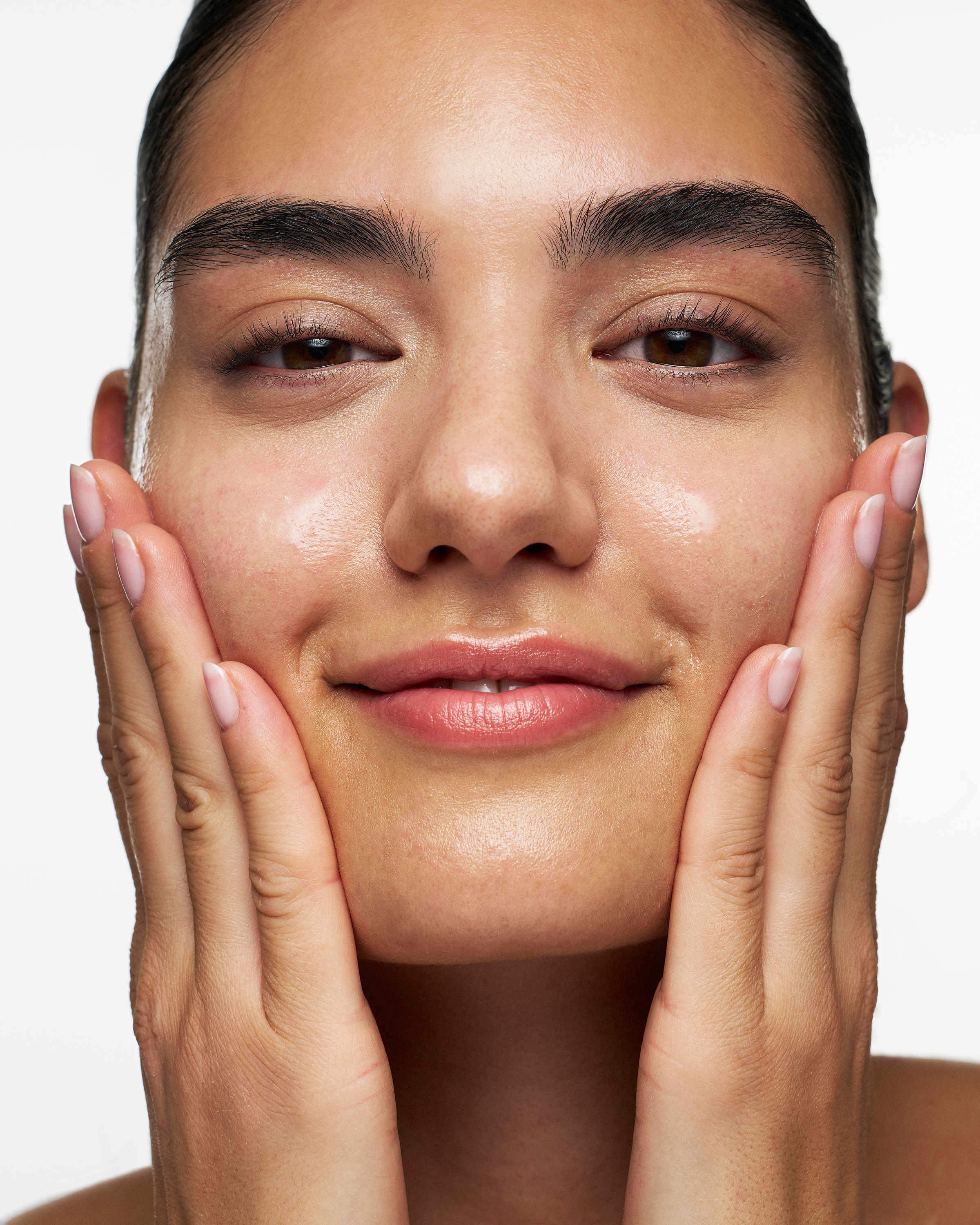 Hydrating Hyaluronic Essence